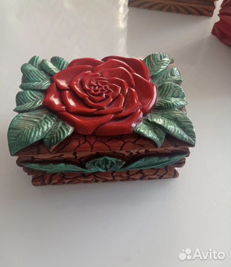 Шкатулки для украшений на заказ