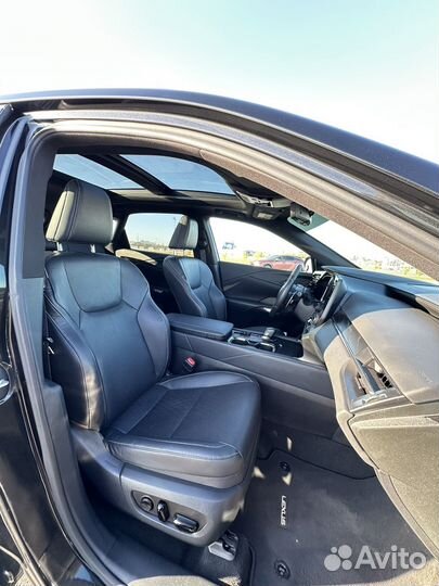 Lexus RX 2.4 AT, 2023, 20 000 км