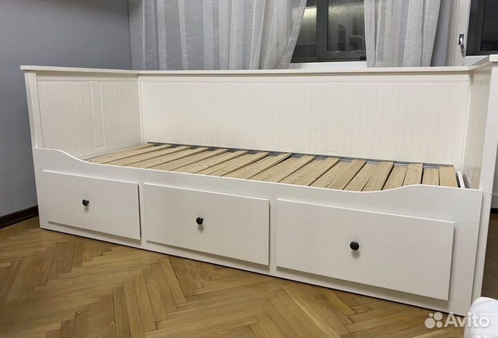 Кровать кушетка Hemnes lkea