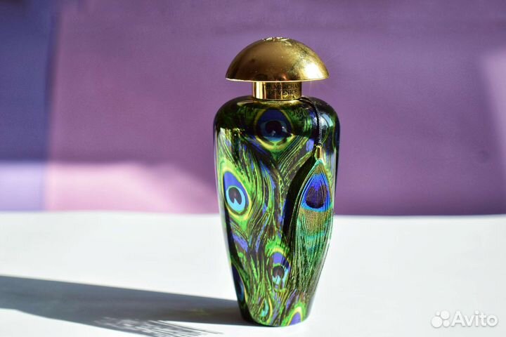 Imperial Emerald Merchant of Venice, Izia la Nuit