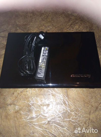 Lenovo ноутбук