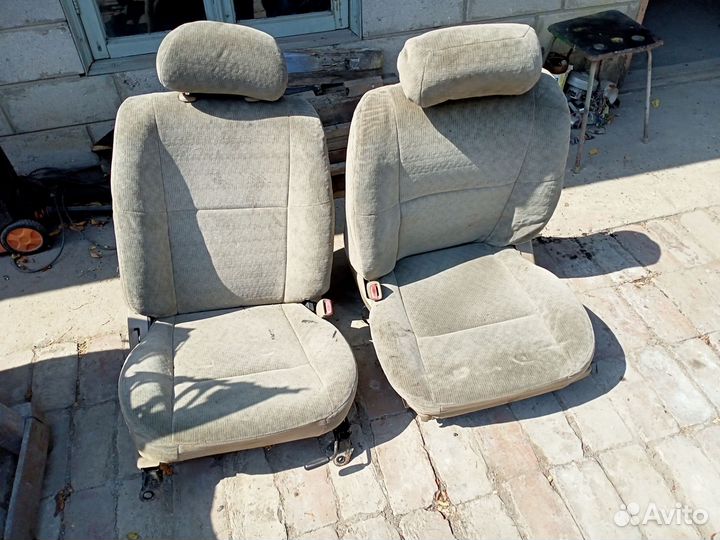 Сиденья с электроприводом