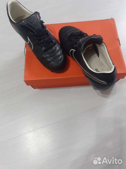 Футбольные бутсы nike, размер 43