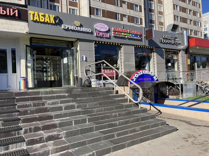 Торговая площадь у метро Жулебино