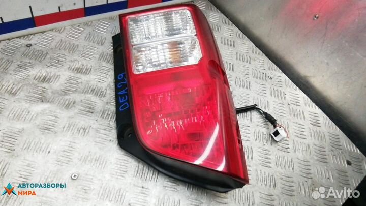 Фонарь задний левый Nissan Pathfinder R51 2006