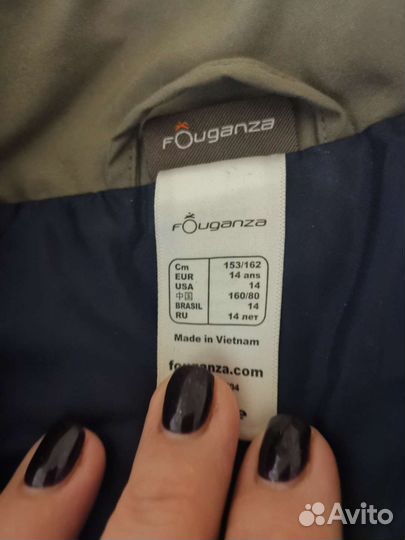 Легенцы, шлем и жилет для занятий конным спортом