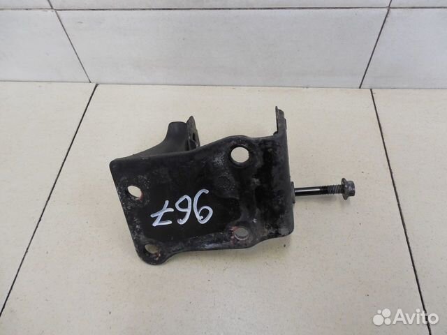 Кронштейн опоры двигателя RAV 4 2006-2013