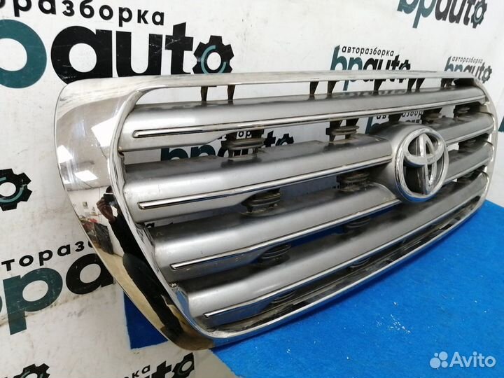 Решетка радиатора 53101-60480 Toyota Land Cruiser