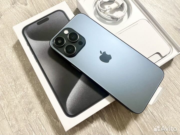 iPhone XR в корпусе 15 Pro Max