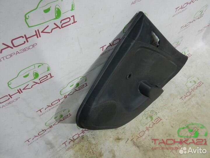 Обшивка задней правой двери Hyndai Solaris (10-17)