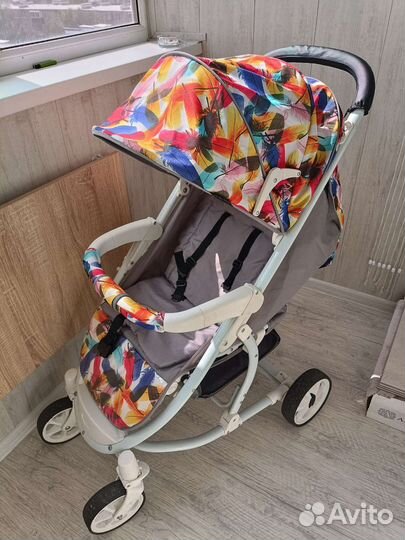 Прогулочная коляска