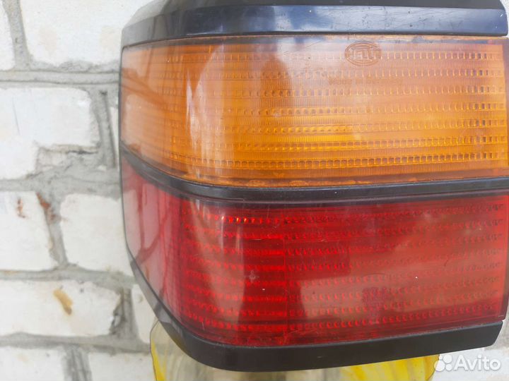 Задний фонарь volkswagen passat b3