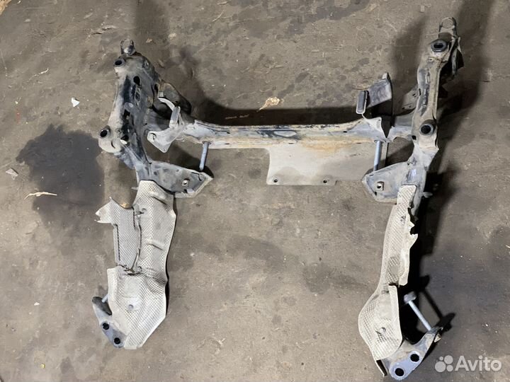 Подрамник передний Audi A7 4G