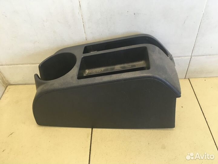 Консоль Golf VI 2009-2012