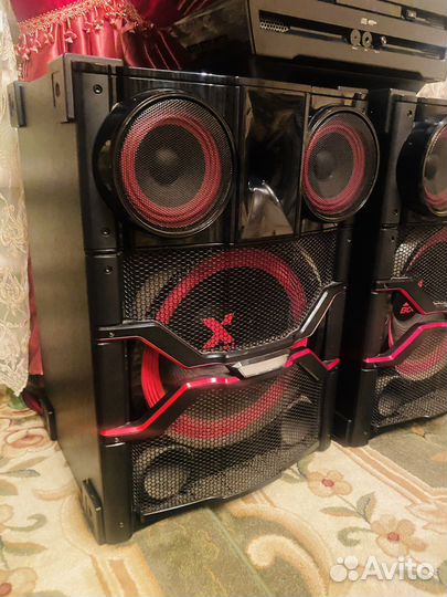 Музыкальный центр LG