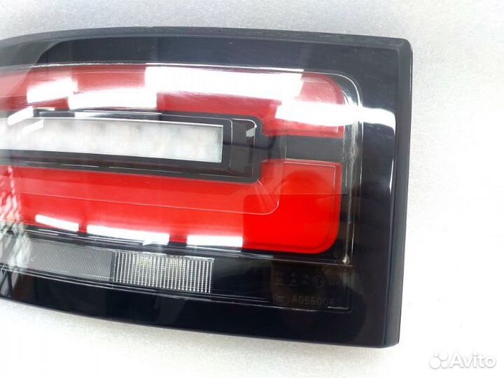 Фонарь задний левый Land Rover Discovery L462