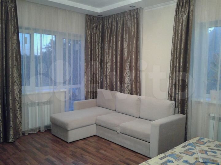 Комната 18 м² в 6-к., 1/2 эт.