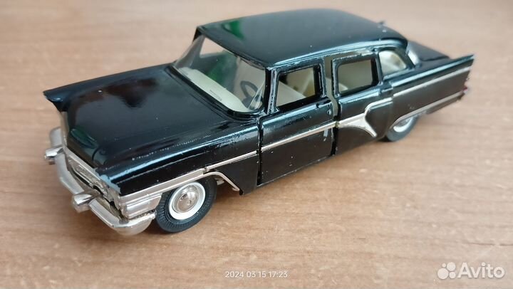 Модель автомобиля газ-13 