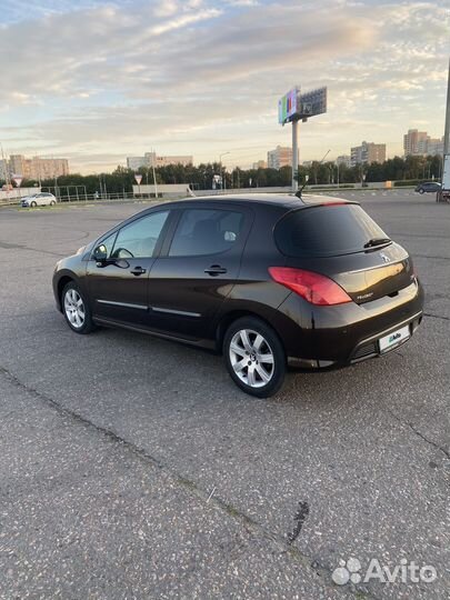 Peugeot 308 1.6 AT, 2011, 173 100 км