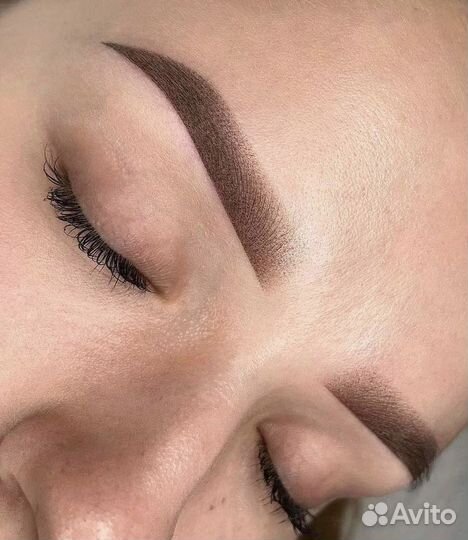 Перманентный макияж татуаж бровей