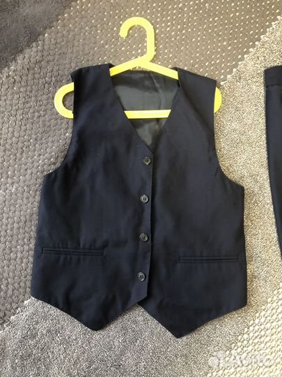 Школьная форма, рубашки, галстуки