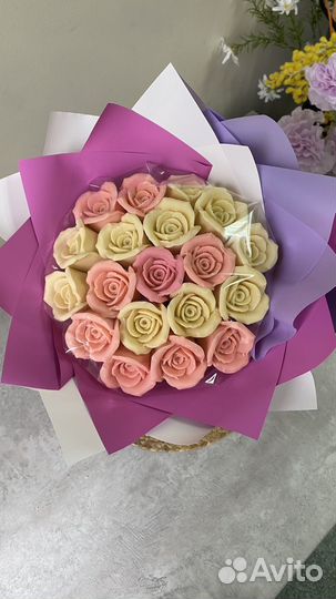 Букет из шоколадных роз