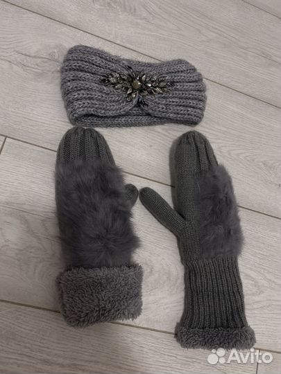 Зимний женский комплект варежки и шапка