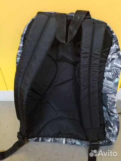 Школьный рюкзак