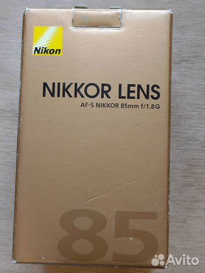 Объектив nikon 85mm 1:8