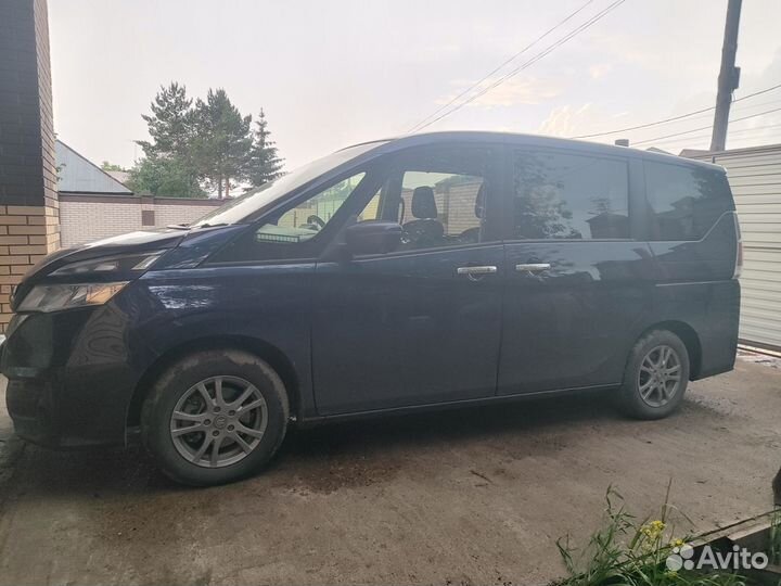 Nissan Serena 2.0 CVT, 2018, 164 000 км