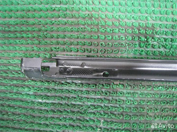 Направляющая сдвижной двери Renault Kangoo 2 (KW0