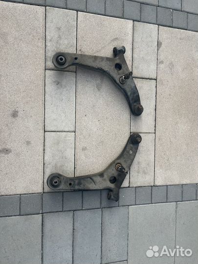 Подрамник лансер 9 mr510285