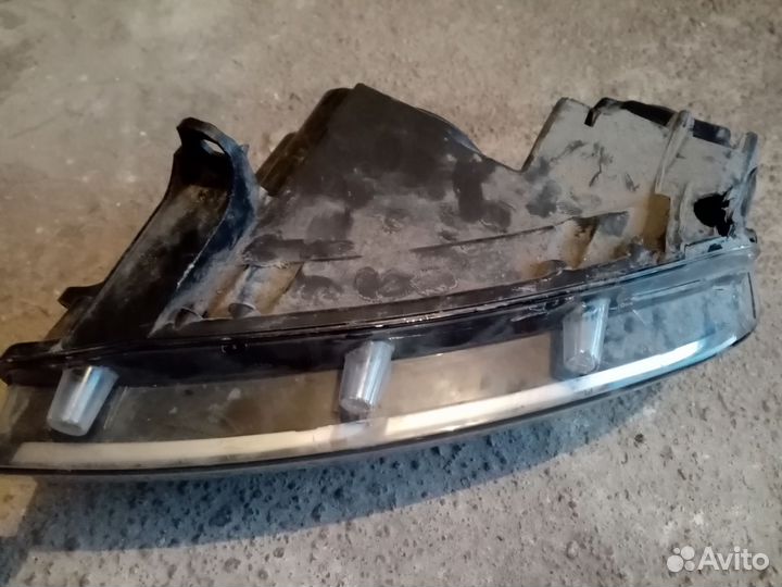 Фара рено логан 2