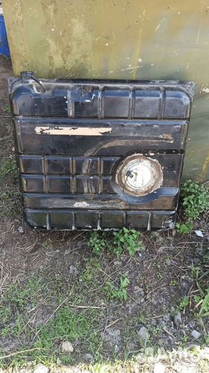 Топливный бак 31105