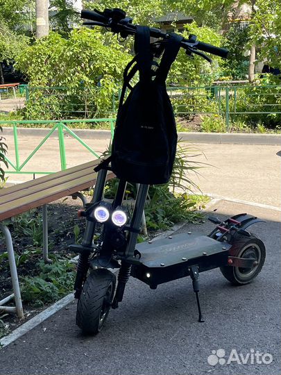 Электросамокат currus r11