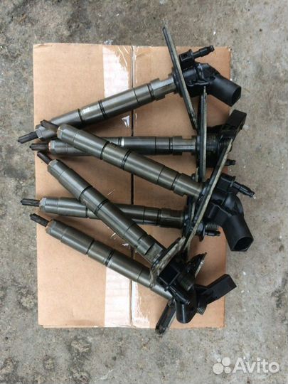 Форсунки топливные А6С6 Туарег 3.0 TDI 059130277BD