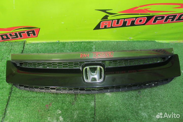 Решетка радиатора honda RN1,RN2,RN3,RN4,RN5 stream