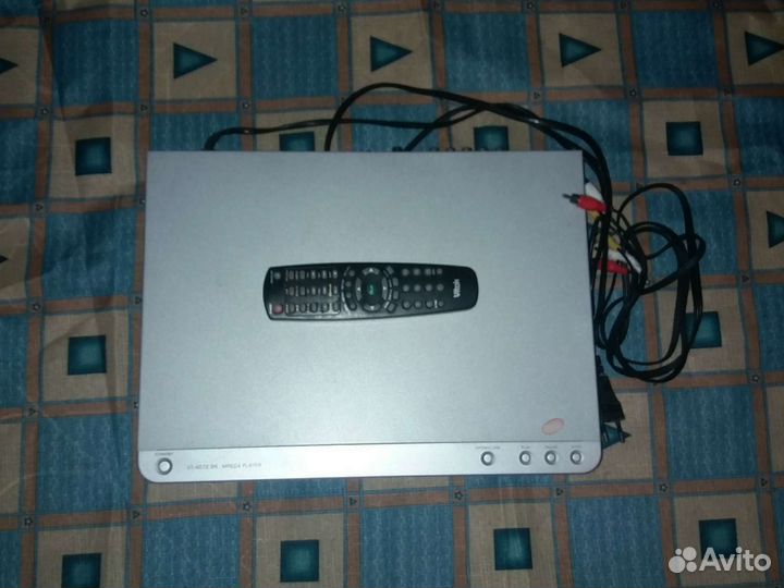 DVD плеер Vitek VT-4072SR