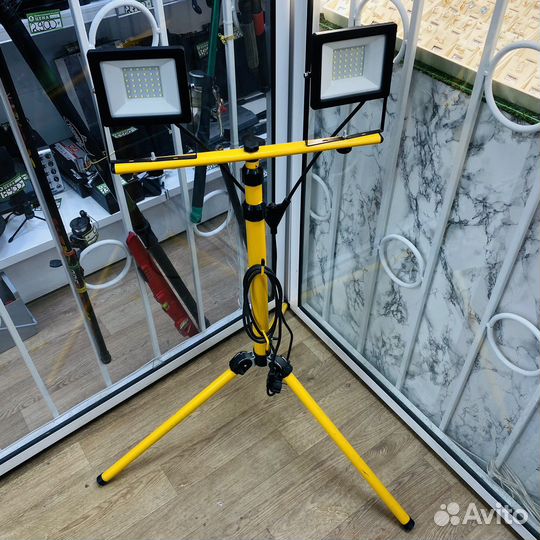 Светодиодный прожектор Li-503