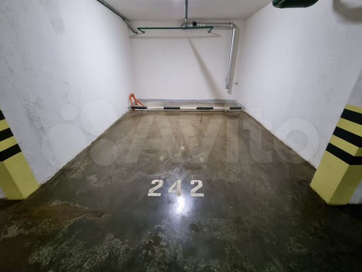 Машиноместо, 21 м²