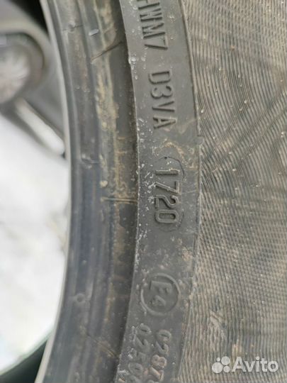 Continental ContiWinterContact TS 830 P 305/40 R20 112V