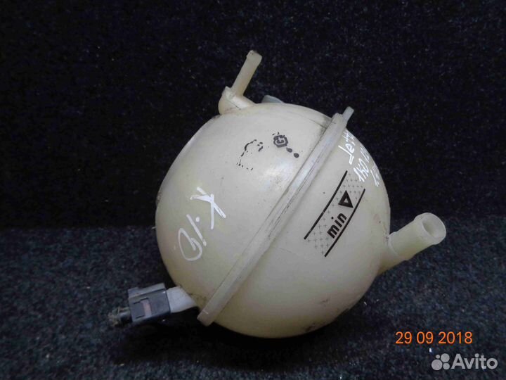 Бачок расширительный skoda II (2008—2013) 1K0 121