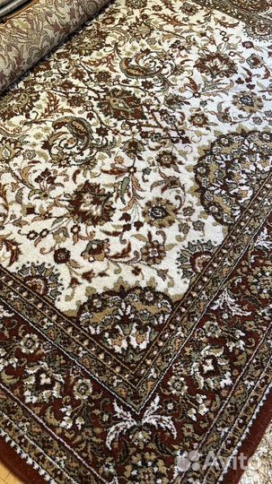 Ковер полушерстяной, размер 2 на 4