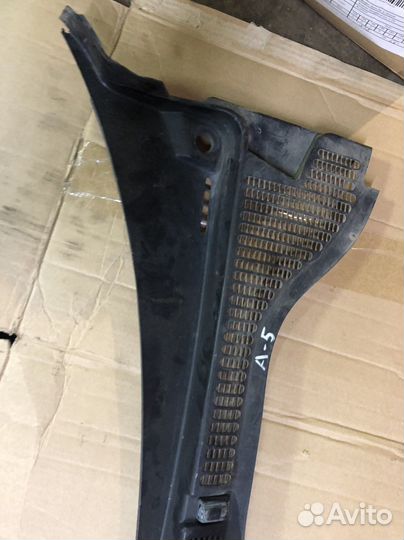 Жабо Skoda Octavia A5