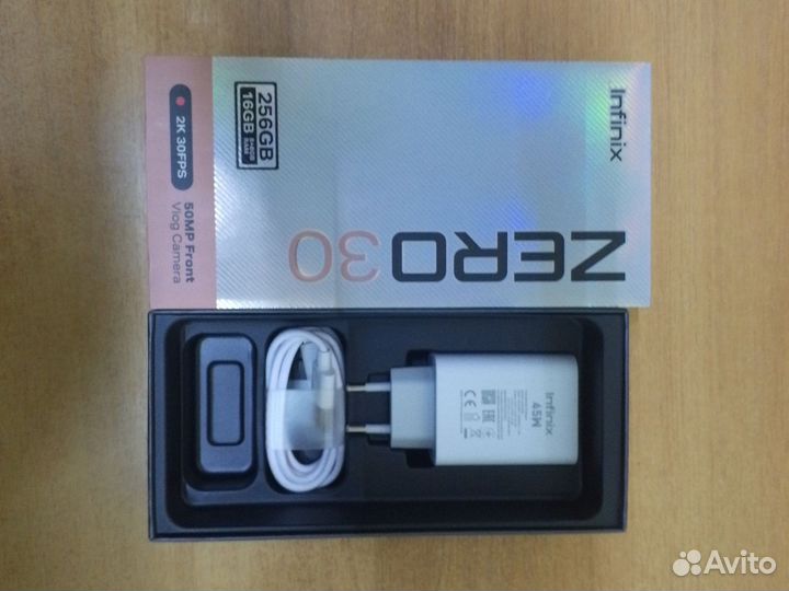 Infinix Zero 30 4G, 8/256 ГБ