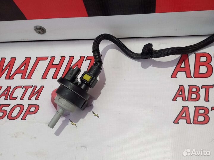 Трубка абсорбера топливных паров Рено Аркана