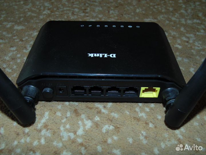 Роутер D-Link DIR-615S