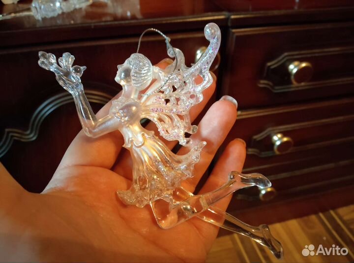 Украшения декоративные