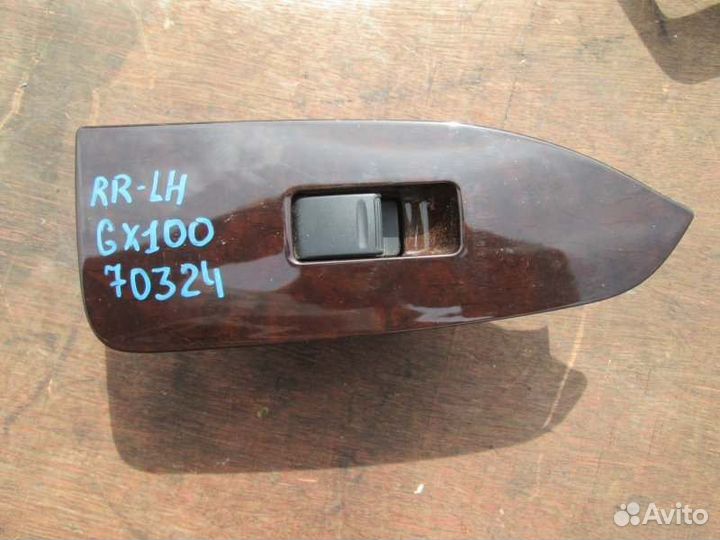 Кнопка стеклоподъемника Toyota Mark Ii GX100 1G-FE