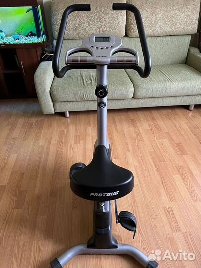 Вертикальный велотренажер Proteus PEC-3000